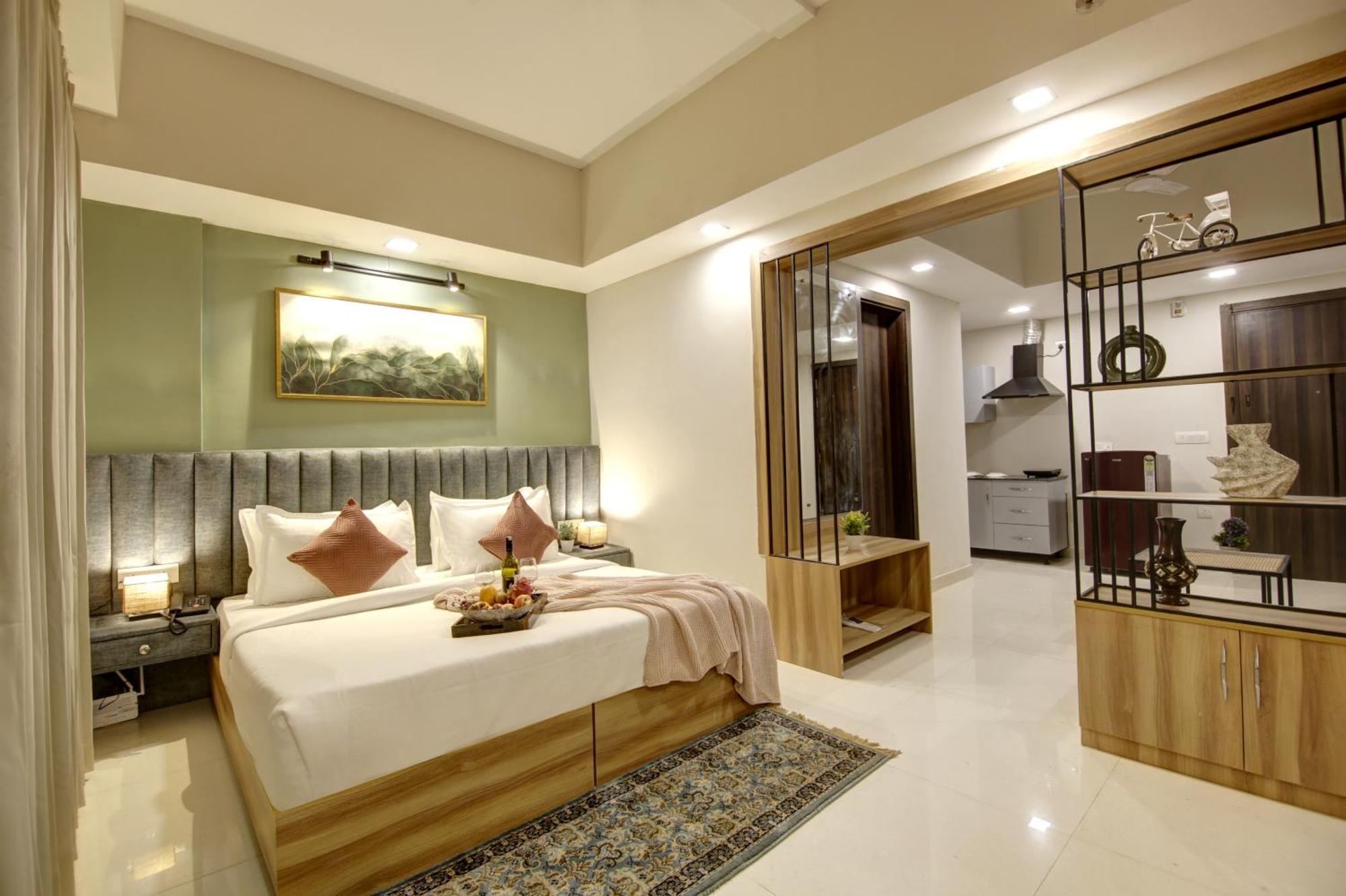 Saltstayz Premier - Golf Course Extension Road Gurgaon Esterno foto