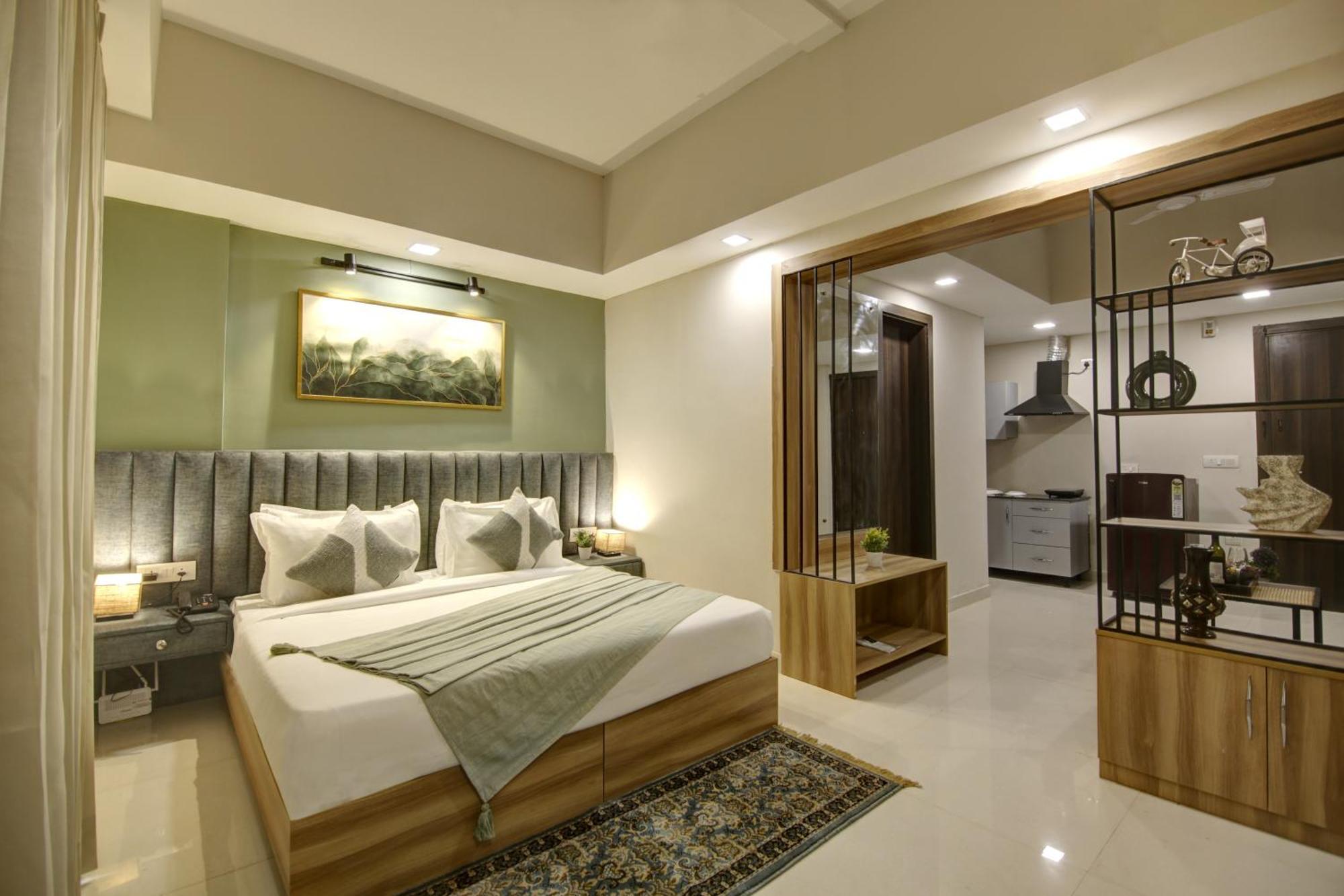 Saltstayz Premier - Golf Course Extension Road Gurgaon Esterno foto