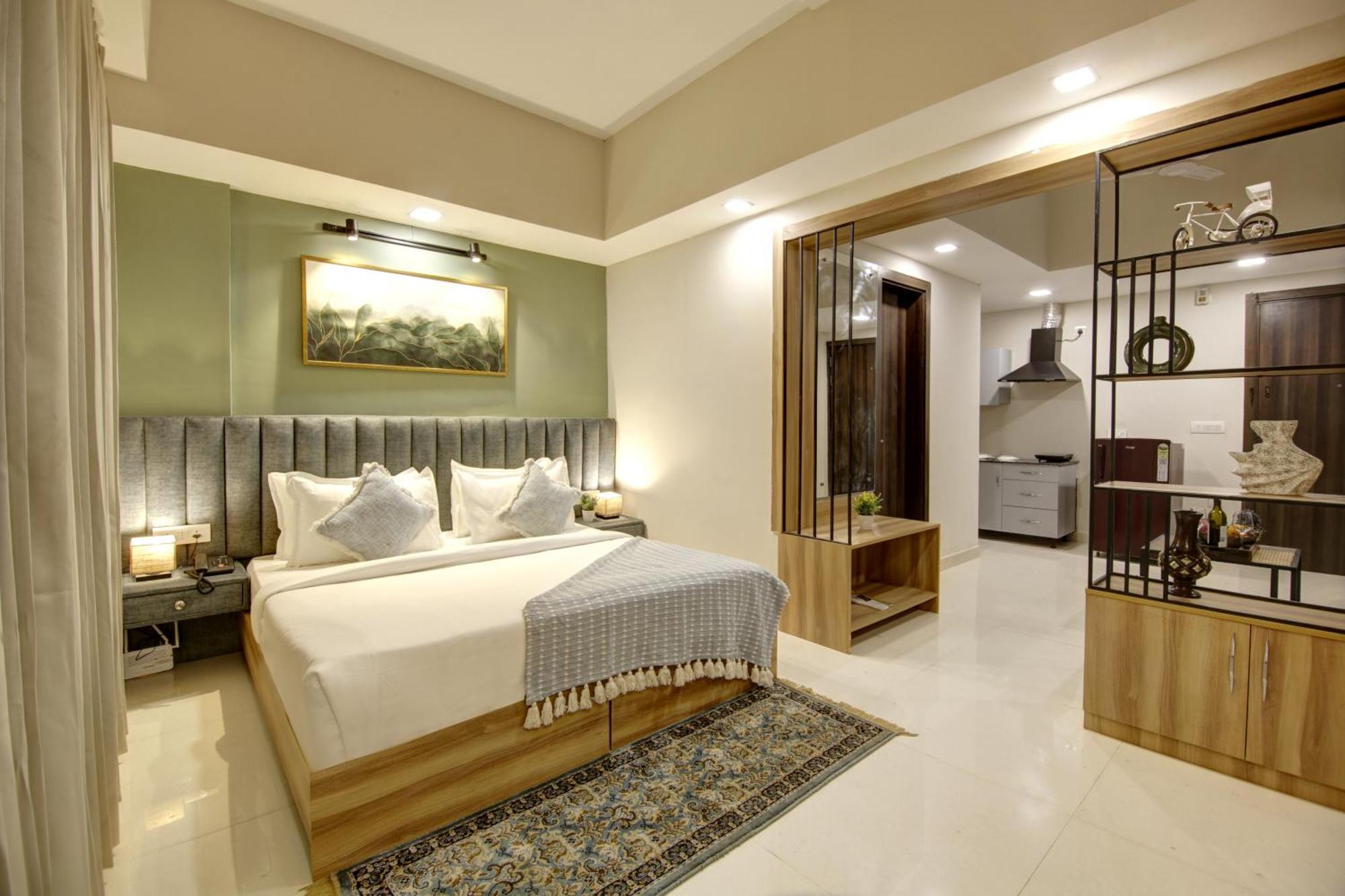 Saltstayz Premier - Golf Course Extension Road Gurgaon Esterno foto