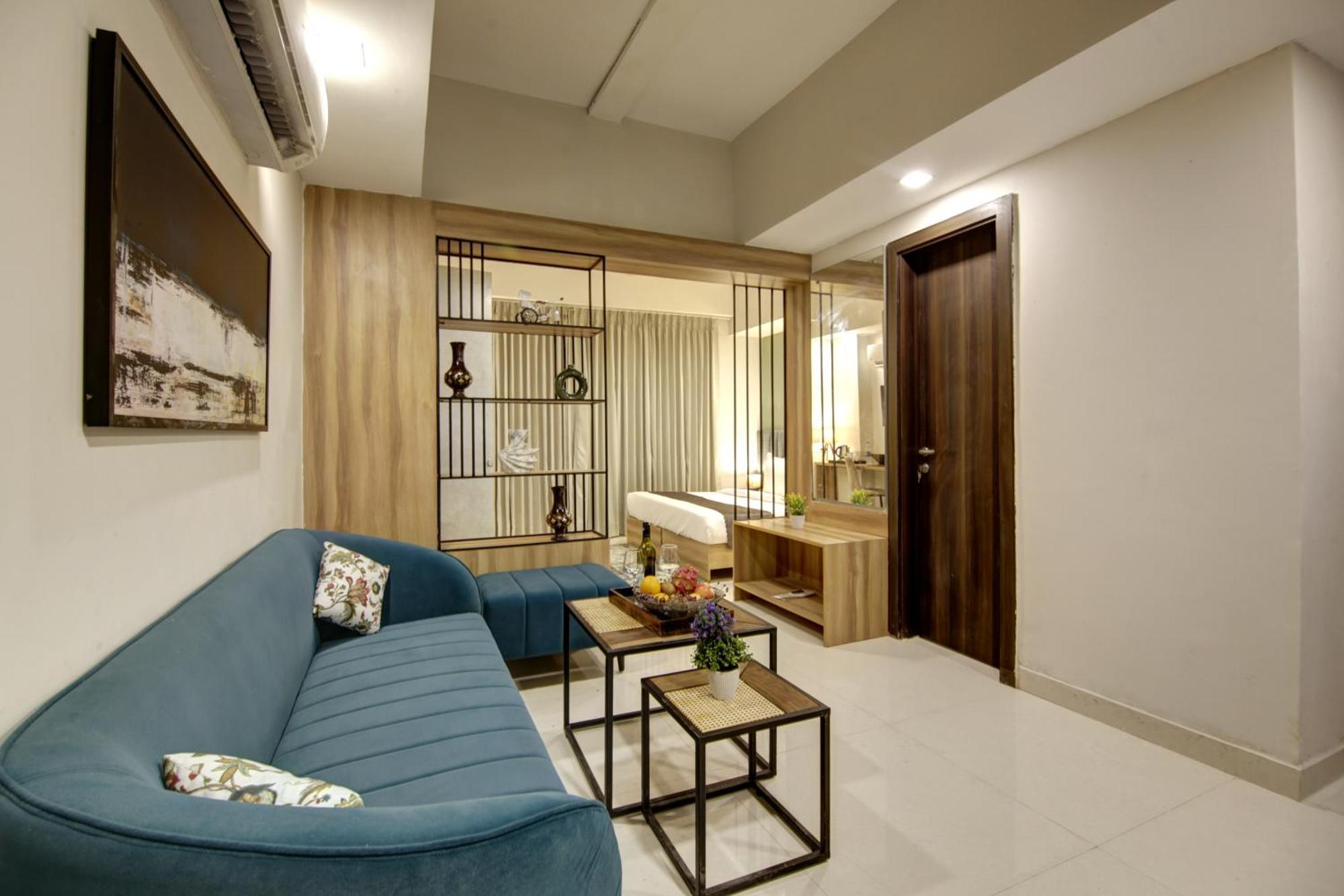 Saltstayz Premier - Golf Course Extension Road Gurgaon Esterno foto